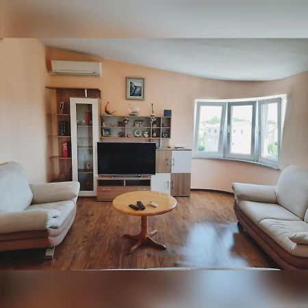 Apartman Julienne Kaštela Esterno foto
