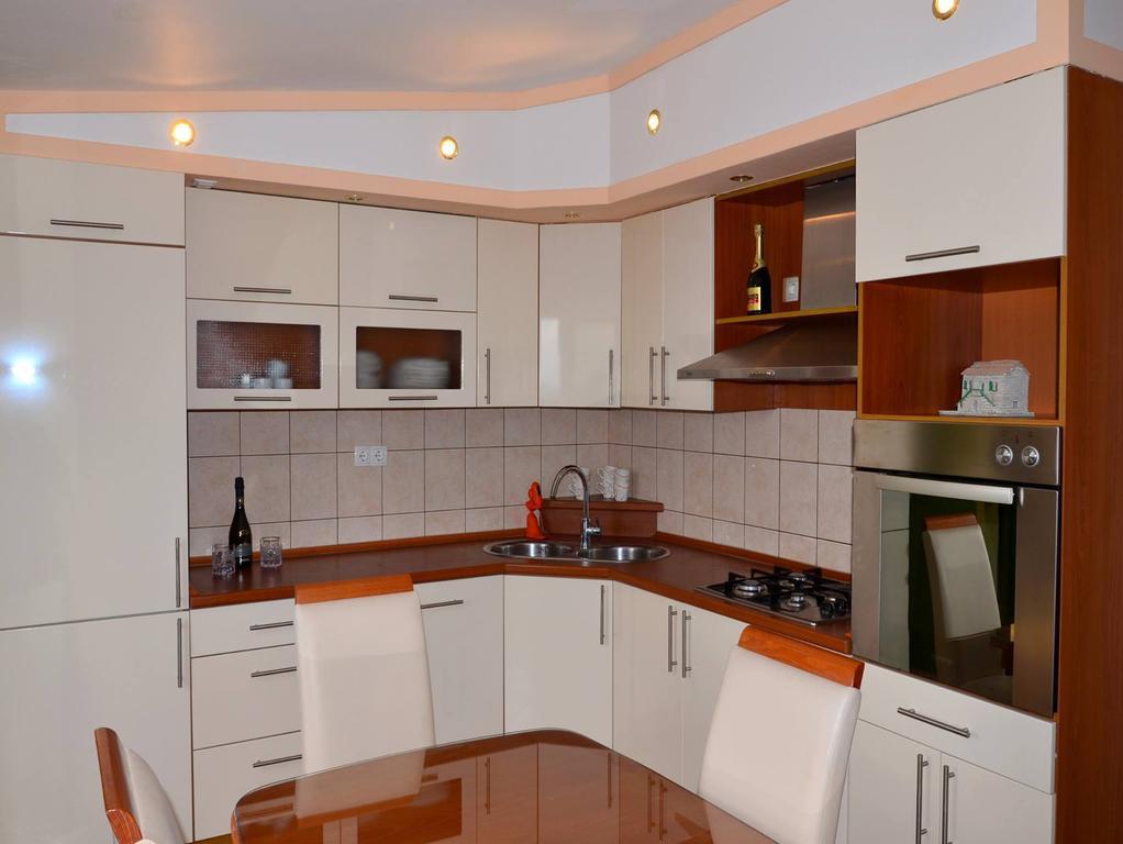 Apartman Julienne Kaštela Esterno foto