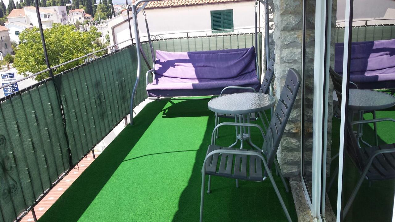 Apartman Julienne Kaštela Esterno foto